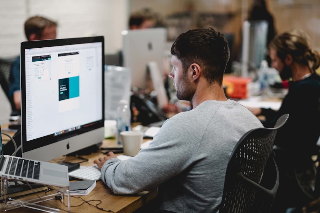 Guidepoint plugs its expert library into Claude via MCP