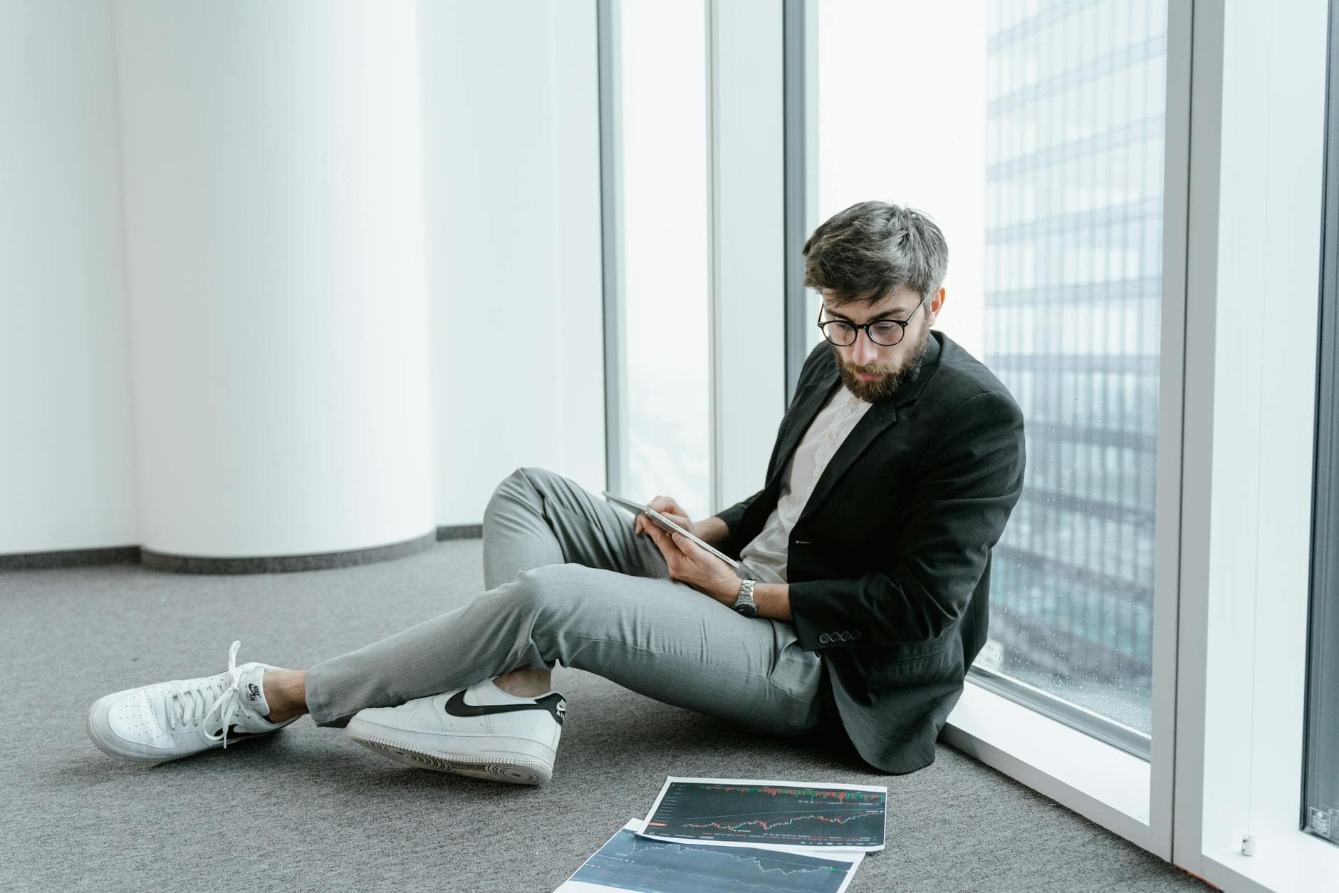 CB Insights catalogs the AlphaResearch competitor set